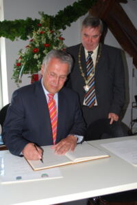 Innenminister Joachim Herrmann und Bürgermeister Anton Rothfischer
